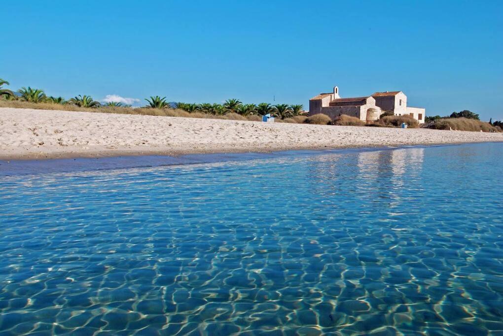 Pula-Villetta Con Giardino A 2 Passi Dal Mare E Dal Centro Exterior foto