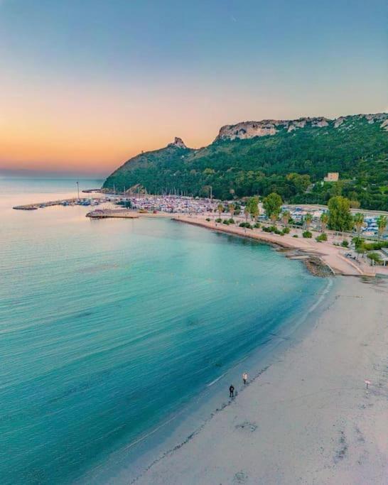 Pula-Villetta Con Giardino A 2 Passi Dal Mare E Dal Centro Exterior foto