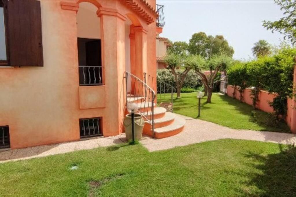 Pula-Villetta Con Giardino A 2 Passi Dal Mare E Dal Centro Exterior foto